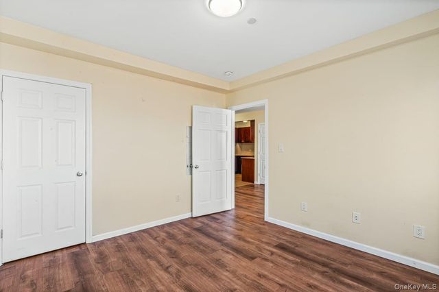 71-33 162nd Street B, Fresh Meadows, NY 11365