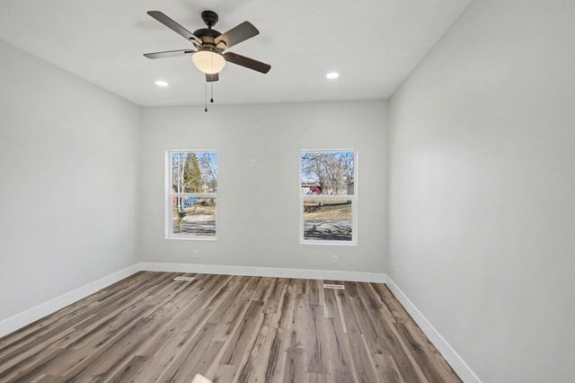 420 Pine Street, Howard City, MI 49329