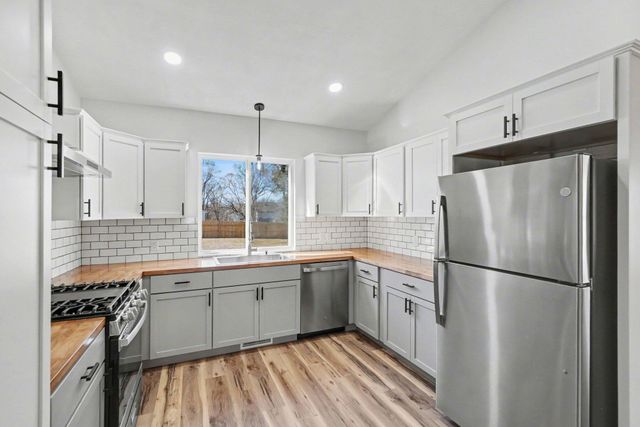 420 Pine Street, Howard City, MI 49329