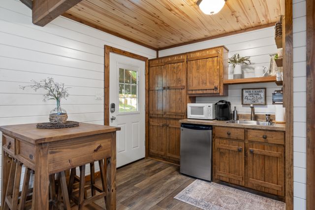783 County Road 2430, Pittsburg, TX 75686