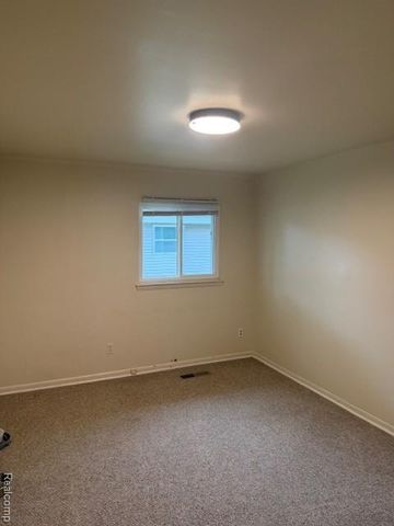 935 Ingleside Avenue, Flint, MI 48507
