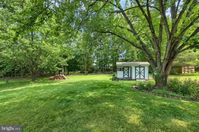 29 CURTIS DR, East Berlin, PA 17316