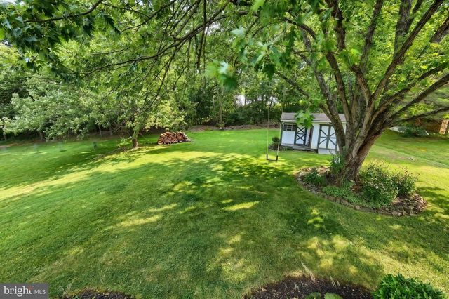 29 CURTIS DR, East Berlin, PA 17316