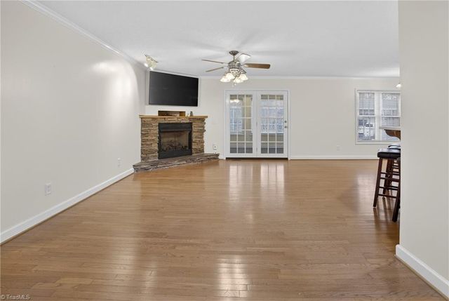 2194 Pine Creek Ridge, Asheboro, NC 27205