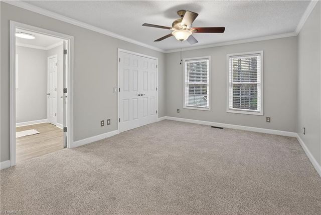 2194 Pine Creek Ridge, Asheboro, NC 27205