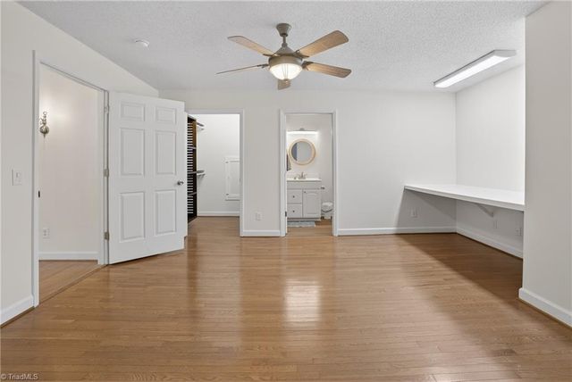 2194 Pine Creek Ridge, Asheboro, NC 27205