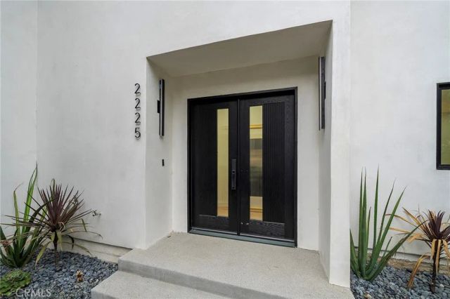 2225 Shoredale, Los Angeles, CA 90031