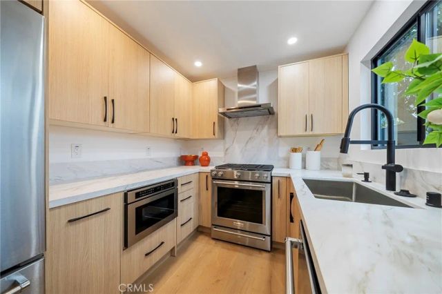 2225 Shoredale, Los Angeles, CA 90031
