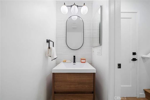 2225 Shoredale, Los Angeles, CA 90031