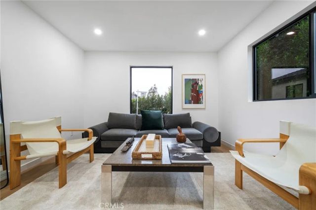 2225 Shoredale, Los Angeles, CA 90031