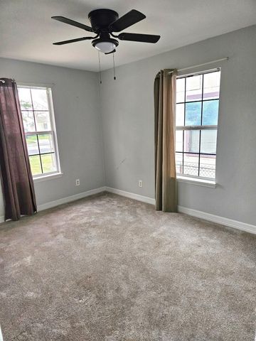 820 12th Avenue N Avenue N, Texas City, TX 77590