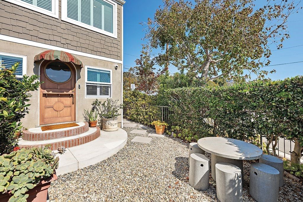 1494 Glenneyre, Laguna Beach, CA 92651 — photo 2