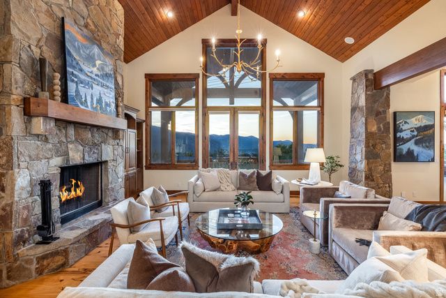 3592 SOLAMERE DR, Park City, UT 84060