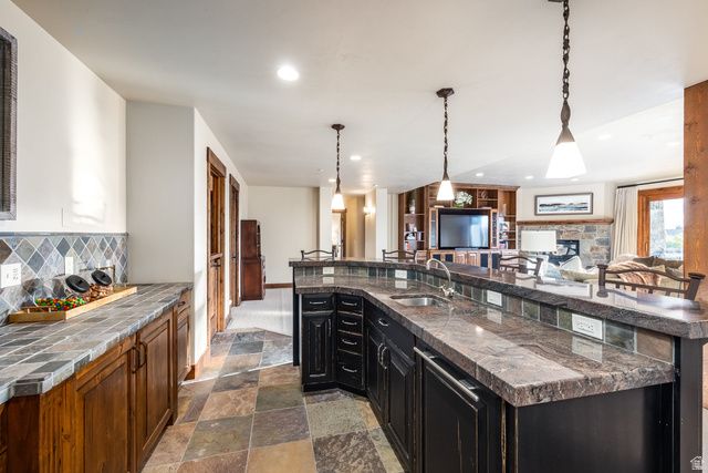 3592 SOLAMERE DR, Park City, UT 84060