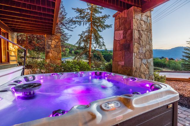 3592 SOLAMERE DR, Park City, UT 84060