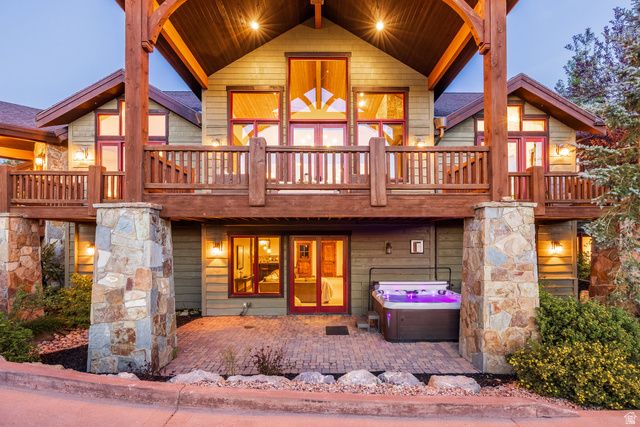 3592 SOLAMERE DR, Park City, UT 84060