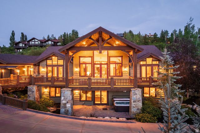 3592 SOLAMERE DR, Park City, UT 84060