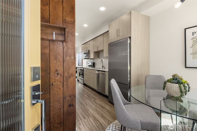 1810 NW 85th Street, Seattle, WA 98117
