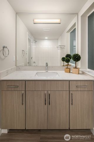 1810 NW 85th Street, Seattle, WA 98117