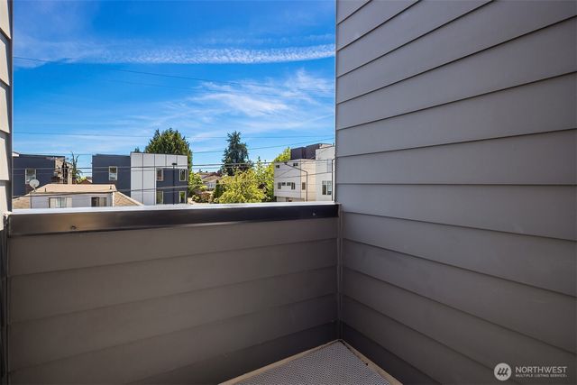 1810 NW 85th Street, Seattle, WA 98117