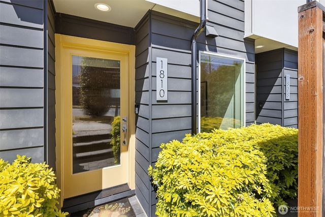 1810 NW 85th Street, Seattle, WA 98117