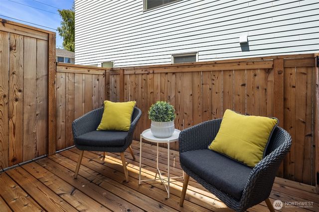 1810 NW 85th Street, Seattle, WA 98117
