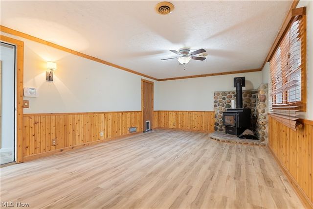 7924 Eberhart Road NW, Dover, OH 44622