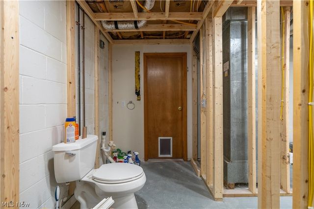 7924 Eberhart Road NW, Dover, OH 44622