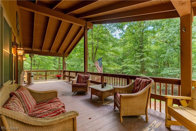 7924 Eberhart Road NW, Dover, OH 44622