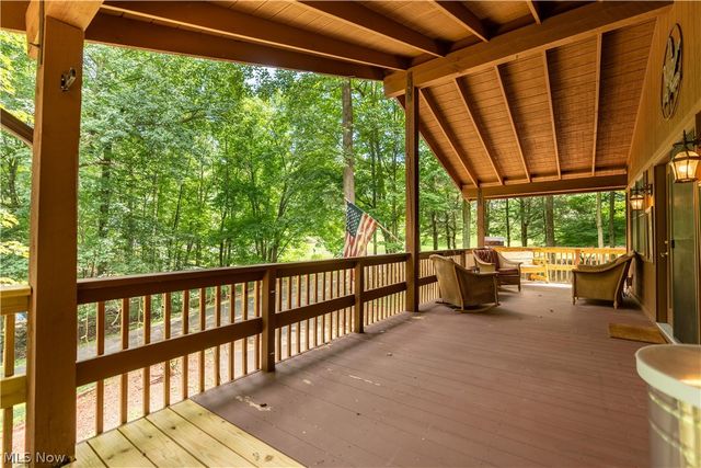 7924 Eberhart Road NW, Dover, OH 44622