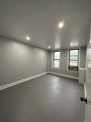 1126 Ward Avenue, Bronx, NY 10472