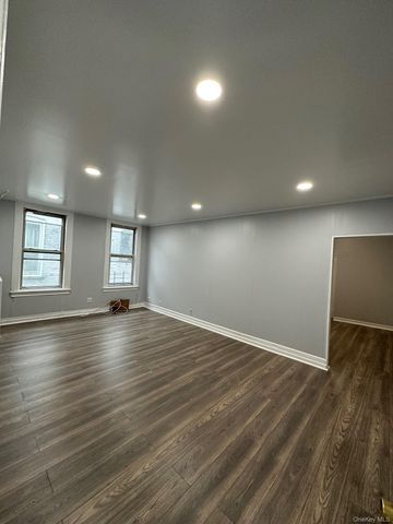 1126 Ward Avenue, Bronx, NY 10472