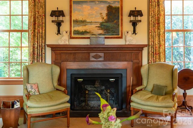213 Union Street N, Concord, NC 28025