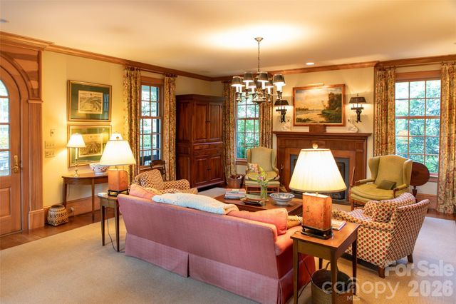 213 Union Street N, Concord, NC 28025