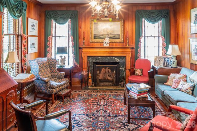 213 Union Street N, Concord, NC 28025