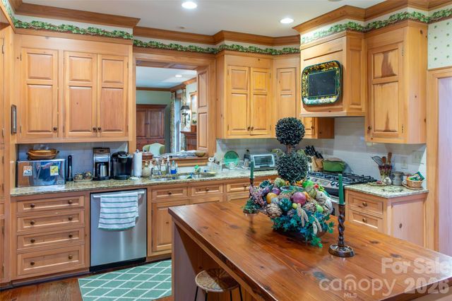 213 Union Street N, Concord, NC 28025