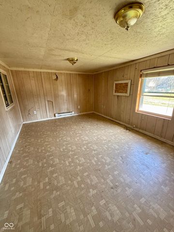 308 N Market Street, Carthage, IN 46115