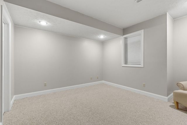 3955 E Eastmoor Street, Springfield, MO 65809