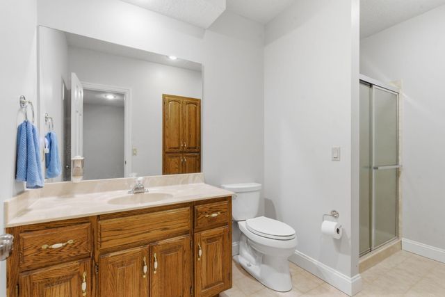 3955 E Eastmoor Street, Springfield, MO 65809
