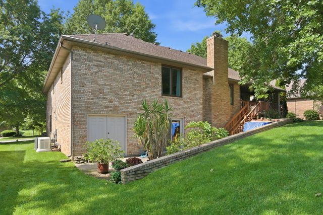 3955 E Eastmoor Street, Springfield, MO 65809
