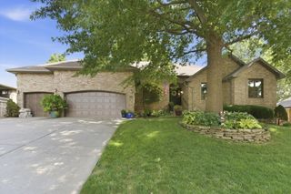 3955 E Eastmoor Street, Springfield, MO 65809