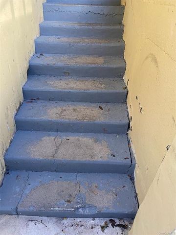 21 Prospect st, Highland Falls, NY 10928