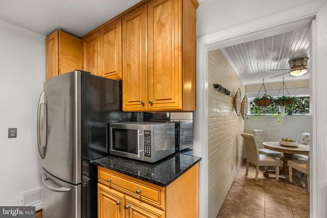 3825 BIRCHWOOD RD, Falls Church, VA 22041