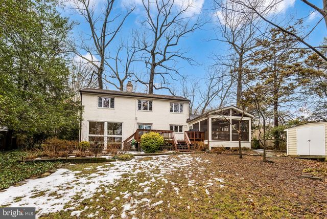 3825 BIRCHWOOD RD, Falls Church, VA 22041