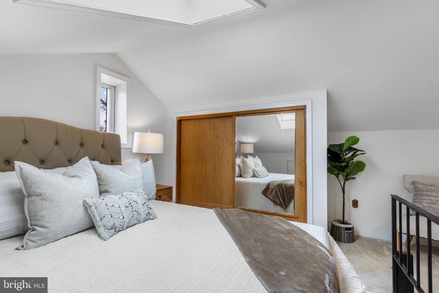 3825 BIRCHWOOD RD, Falls Church, VA 22041