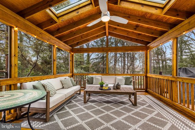 3825 BIRCHWOOD RD, Falls Church, VA 22041