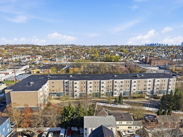 30 Franklin St 327, Malden, MA 02148