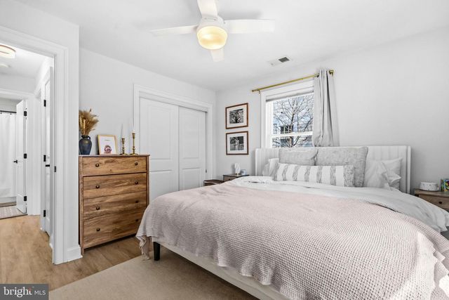 5 ERICSSON RD, Cabin John, MD 20818