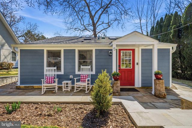 5 ERICSSON RD, Cabin John, MD 20818