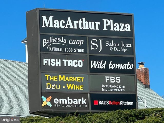 5 ERICSSON RD, Cabin John, MD 20818